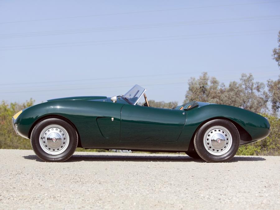  Arnolt-Bristol Deluxe Roadster 1953 года  (фото 13 из 32)